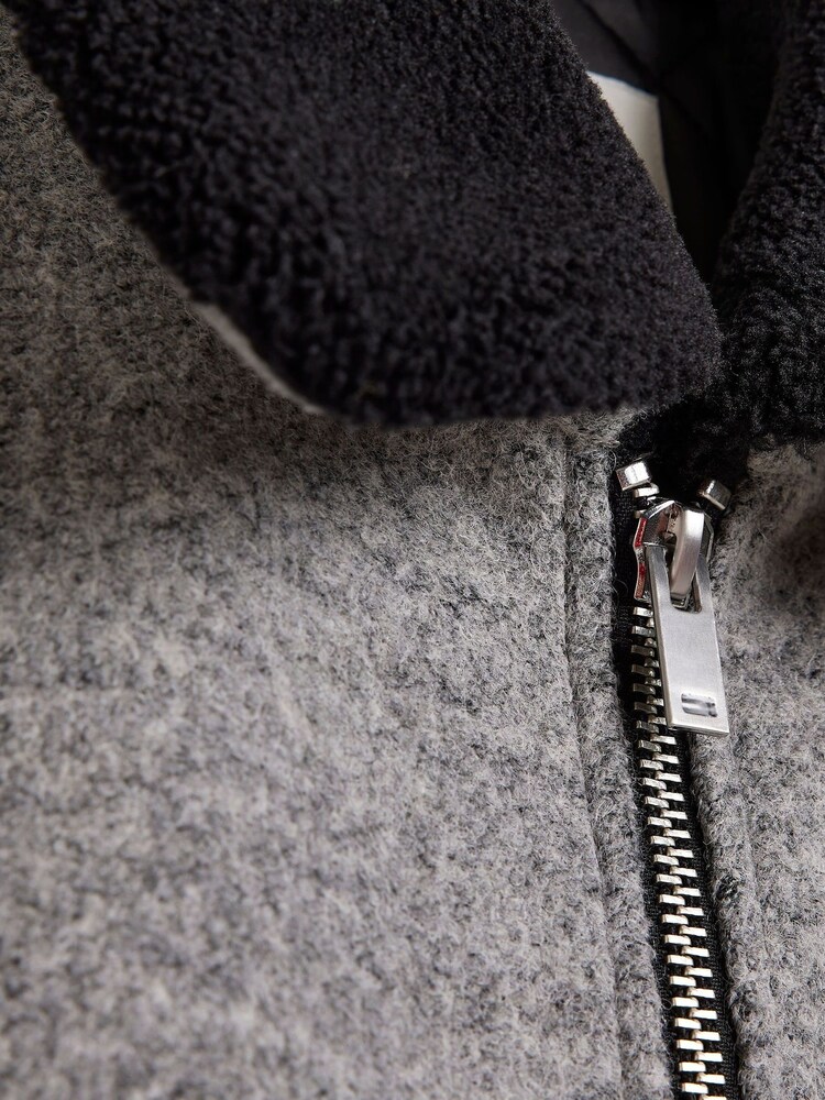 River Island Grey 100% Cotton Borg Collared Jacket - Image 6 of 6