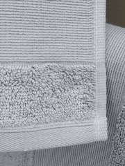 Catherine Lansfield Set of 2 Anti-Bacterial 100% Cotton Towels - Image 2 of 4