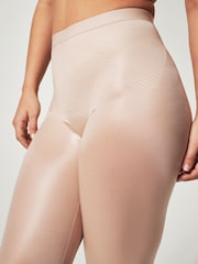 SPANXshape™ Invisible Capri - Image 5 of 6