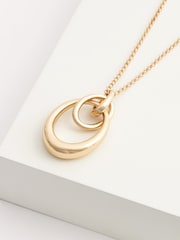 Gold Tone Interlocking Circle Pendant Necklace - Image 4 of 4