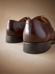 Tan Brown Signature Leather Sole Oxford Toe Cap Shoes - Image 5 of 5