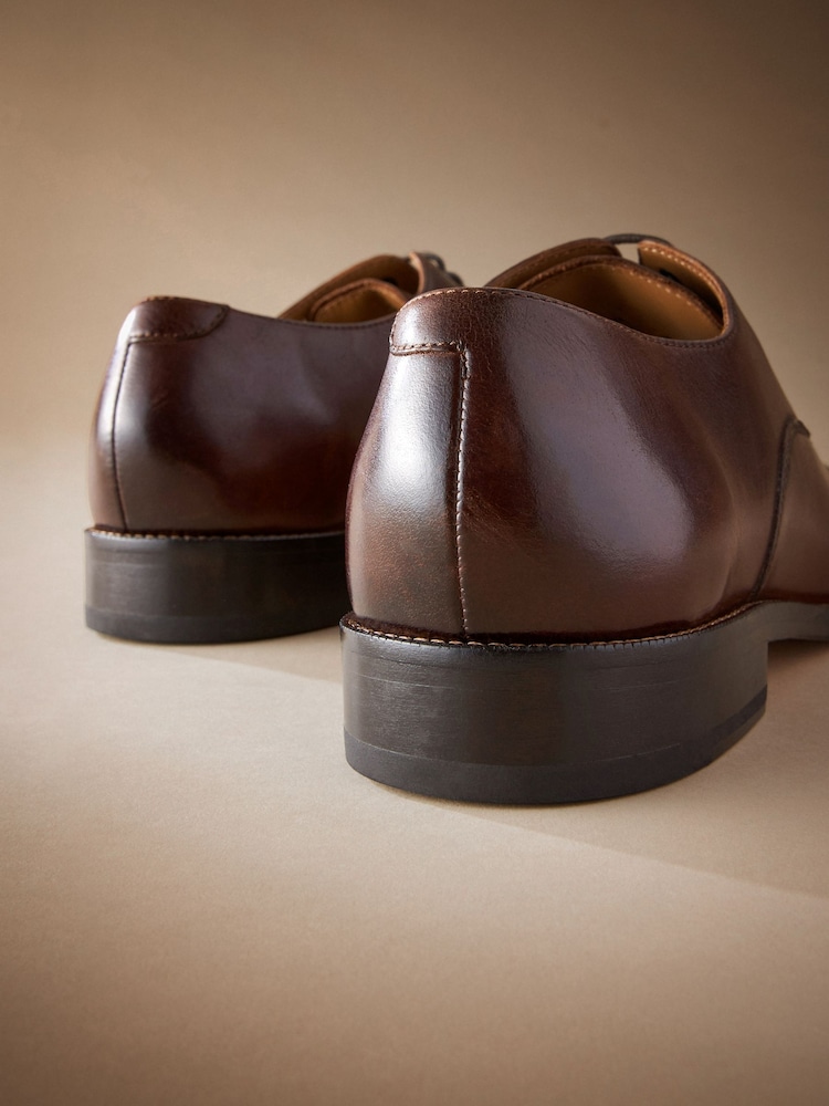 Tan Brown Signature Leather Sole Oxford Toe Cap Shoes - Image 5 of 5