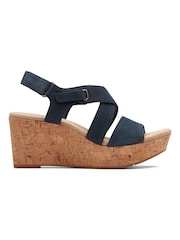 Niebieski - Sandały na koturnie Clarks Rose Way - Image 1 of 7