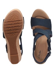 Niebieski - Sandały na koturnie Clarks Rose Way - Image 5 of 7