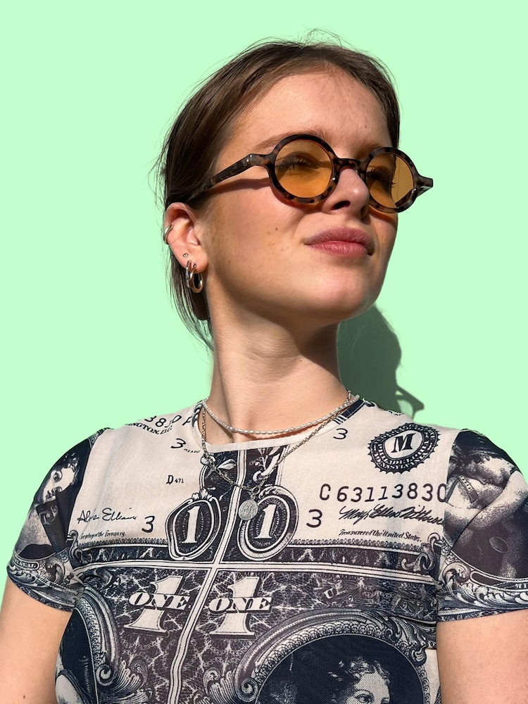 London Mole Sunglasses - Image 2 of 6 London Mole Sunglasses - Image 2 of 6