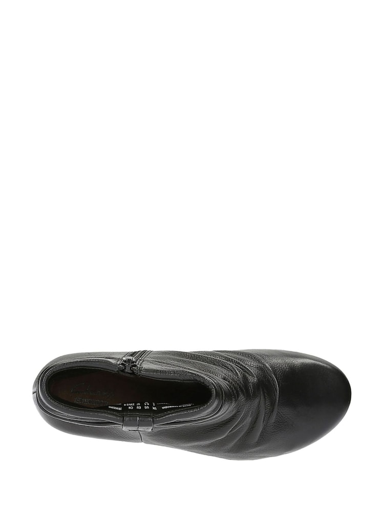 Clarks Black Leather Matron Ella Boots - Image 6 of 7