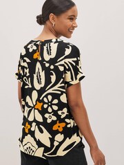 Black/Ecru White Floral Short Sleeve Curved Hem T-Shirt - Image 4 of 6