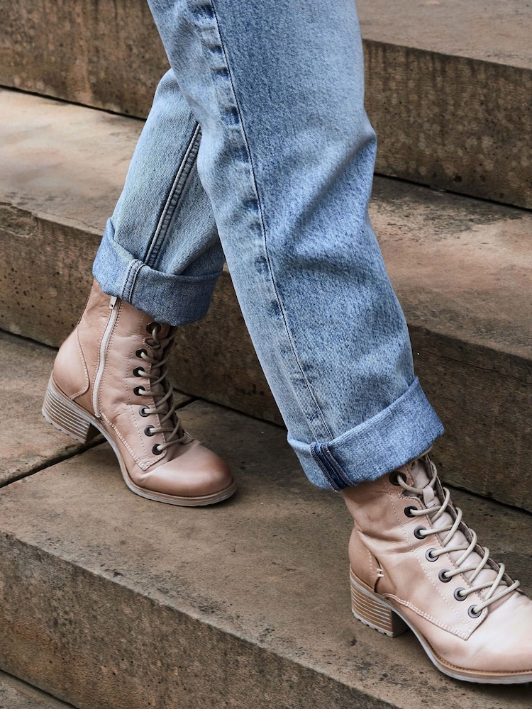 Телесный - Moda in Pelle BEZZIE LACE UP LEATHER ANKLE BOOT - Image 6 of 6