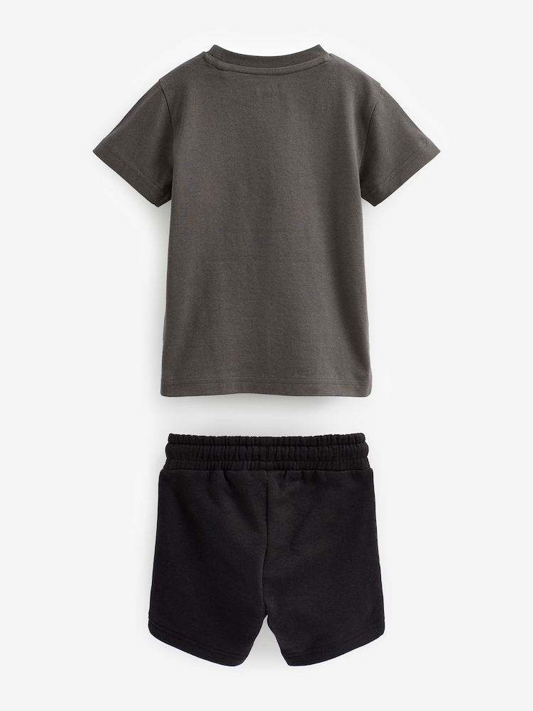 Batman Black T-Shirt And Shorts License Set (6mths-8yrs) - Image 2 of 2