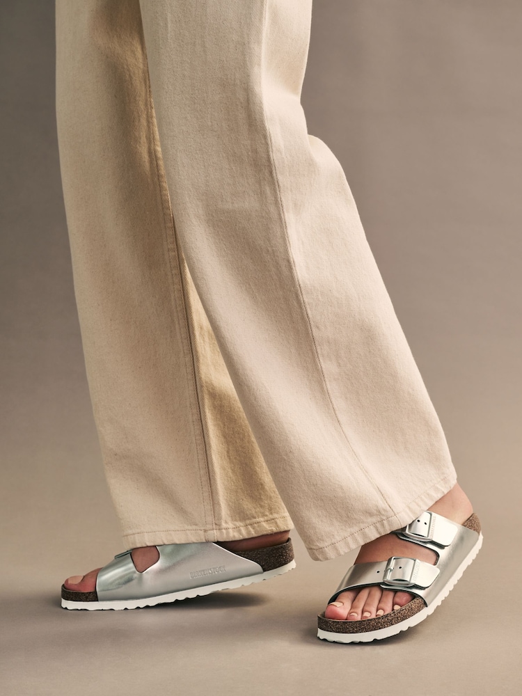 Birkenstock Silver Arizona Leather Sandals - Image 4 of 6
