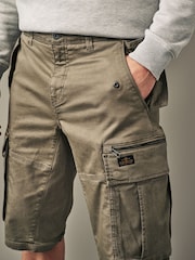 Dark Stone 3 Quarter Cargo Shorts - Image 4 of 8