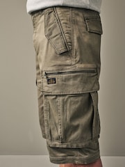 Dark Stone 3 Quarter Cargo Shorts - Image 5 of 8