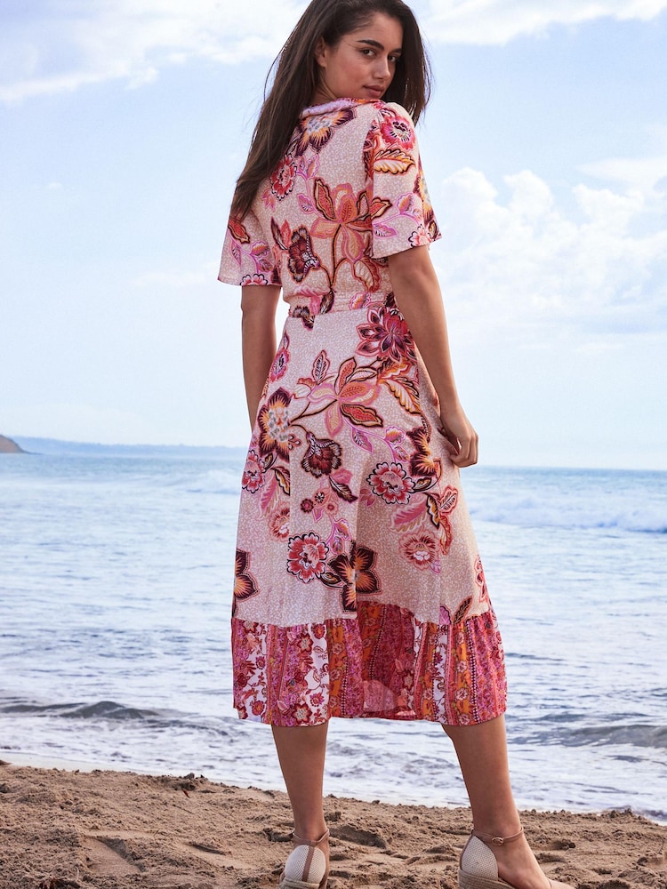 Rosa geblümt - Midi-Sommerkleid mit Wickeldesign - Bild 2 von 4
