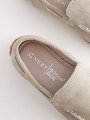 Diseño de ante en tono piedra - Mocasines - Imagen 9 de 9