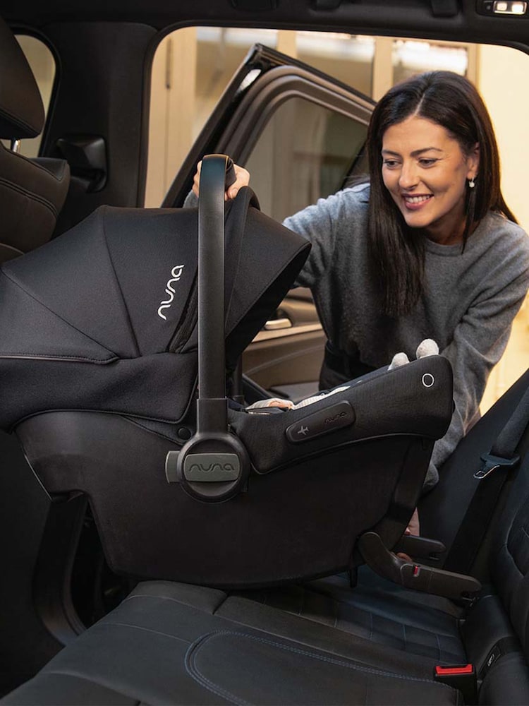 Nuna Caviar Triv Next Pipa Urbn Pushchair Bundle - Image 6 of 6