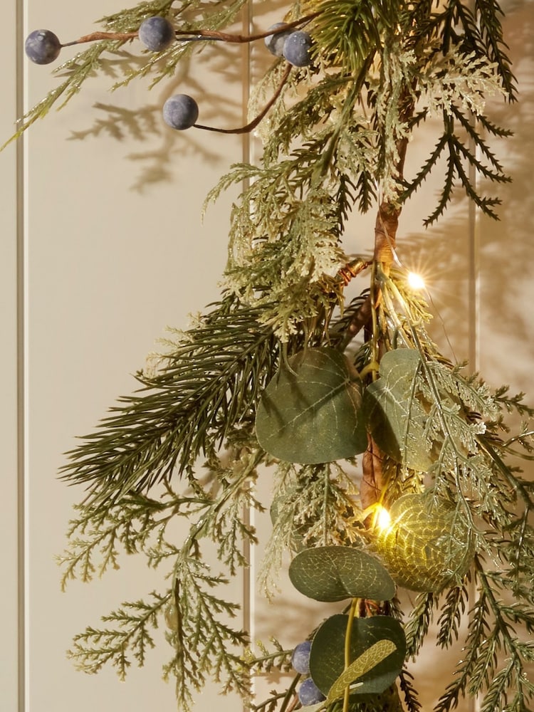 Bayswood Green Green Lit Garland 153cm - Image 4 of 4