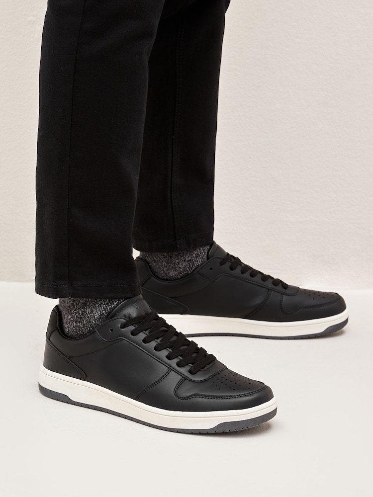 Black Toe Box Trainers - Image 2 of 6