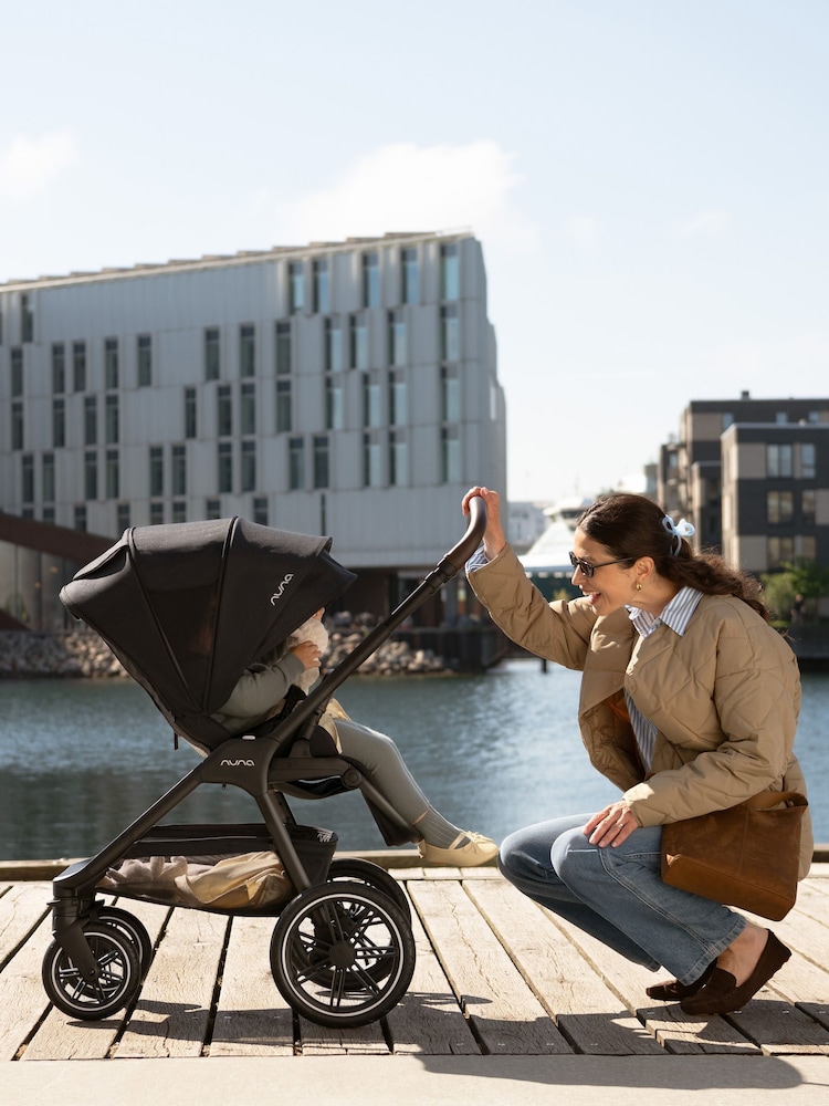Nuna Caviar Triv LX Arra Flex Pushchair Bundle - Image 6 of 6