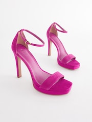 Pink - Signature Plateausandalen aus Leder - Bild 1 von 5