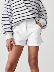 Blanco - Frayed Edge Denim Shorts (3-16yrs) - Imagen 1 de 6