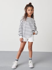 Blanco - Frayed Edge Denim Shorts (3-16yrs) - Imagen 2 de 6