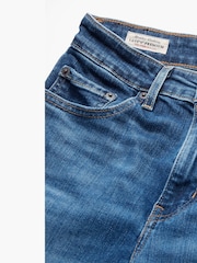 Levi's® Blue Wave Mid 721™ High Rise Skinny Jeans - Image 9 of 10