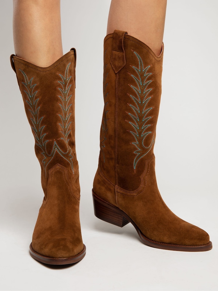 Penelope Chilvers Goldie Embroidered Cowboy Brown Boots - Image 7 of 16