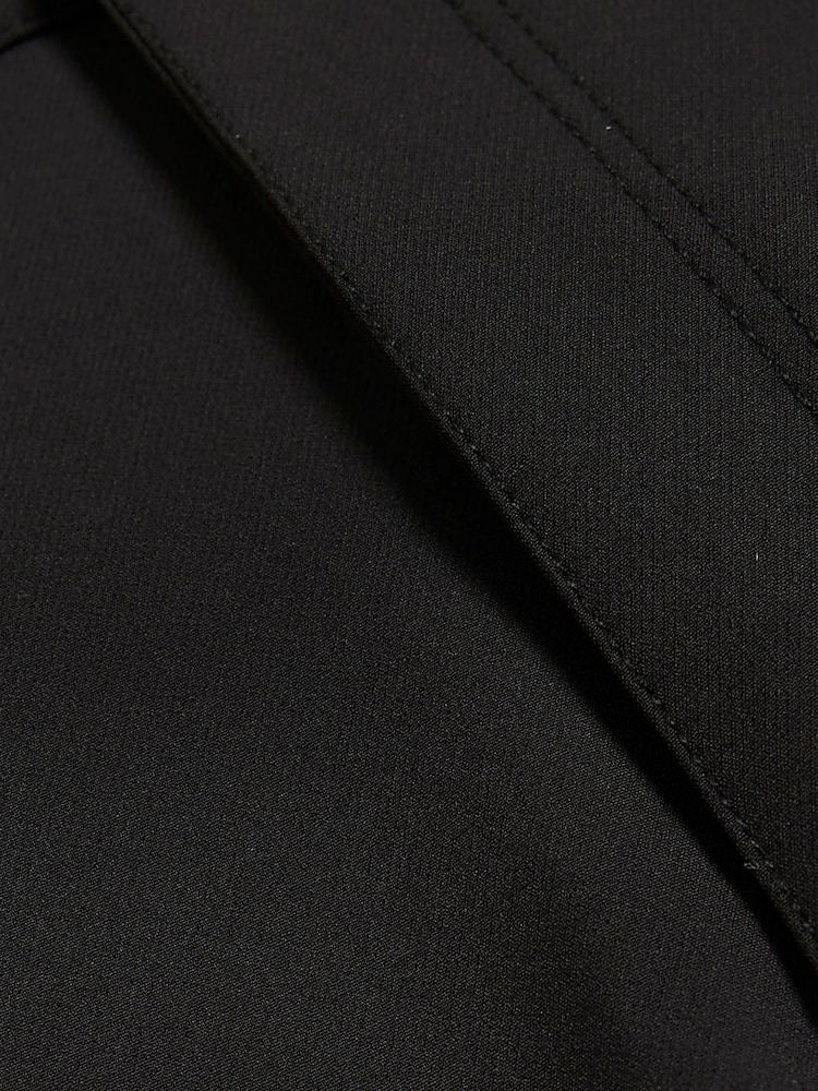 River Island בצבע שחור, מכנסיים, דגם Techno - תמונה 6 מתוך 6 River Island בצבע שחור, מכנסיים, דגם Techno - תמונה 6 מתוך 6