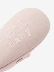 Satin, pink - Bridesmaid Collection Corsage Baby Shoes (0-18mths) - Bild 5 von 5