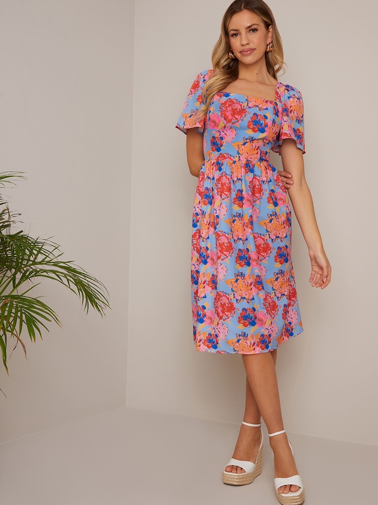 Chi Chi London Geblümtes Midikleid mit eckigem Ausschnitt - Bild 1 von 4