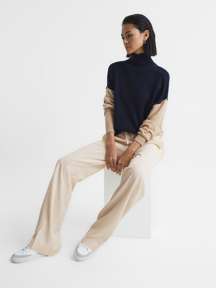 Reiss Cream Hailey Wide Wide Leg Pull On Trousers - Image 1 of 6