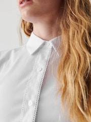 Blanc - Chemise d’école Clarks Girls ajustée à manches courtes - Image 4 de 9