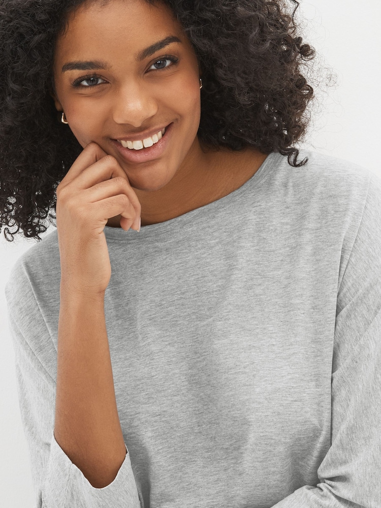 Grey 3/4 Length Sleeve 100% Cotton T-Shirt - Image 1 of 4 Grey 3/4 Length Sleeve 100% Cotton T-Shirt - Image 1 of 4