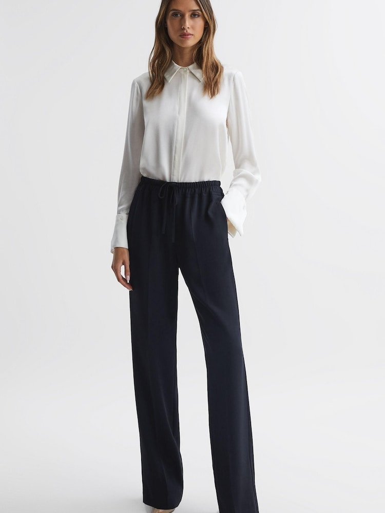 Reiss Navy Hailey Wide Petite Wide Leg Pull On Trousers - Image 7 of 7