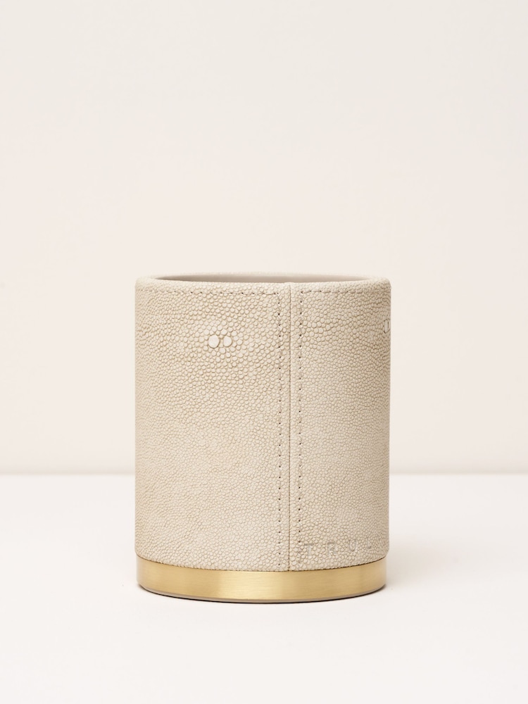 Truly Cream Luxe Shagreen Brush Holder - Image 2 of 3