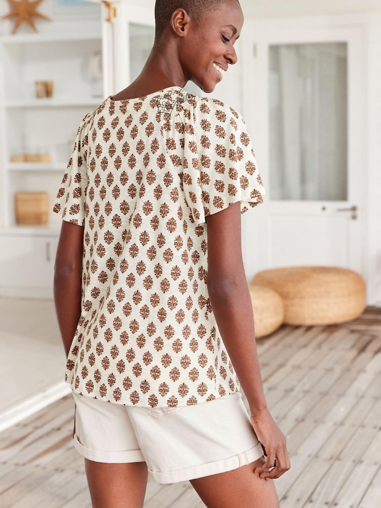Ecru Cream Print Smocked Short Sleeves Round Neck Top - Image 2 of 4