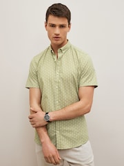 Green Stretch Oxford Printed Short Sleeve Shirt - Image 1 of 5