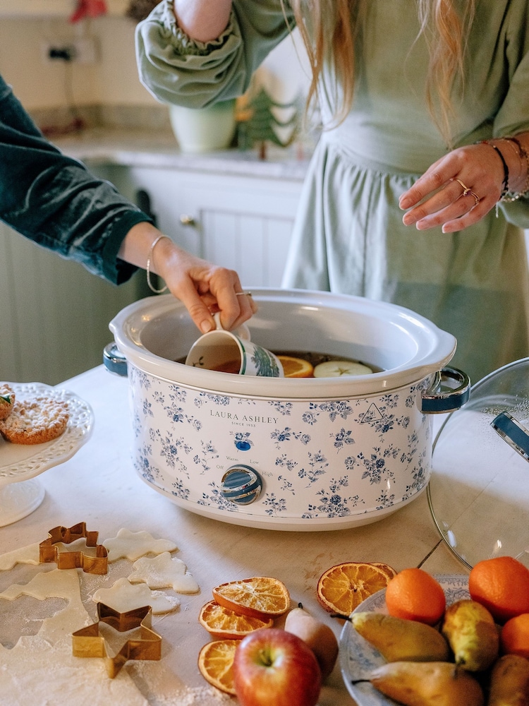 Laura Ashley Blue China Rose 6.5L Slow Cooker - Image 2 of 5