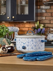 Laura Ashley Blue China Rose 6.5L Slow Cooker - Image 3 of 5
