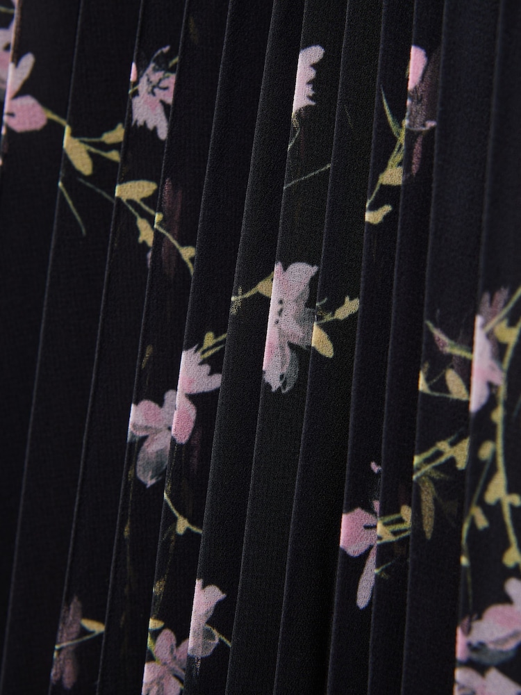 Florere Sheer Floral Ruffle Blouse - Image 5 of 5