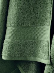 Green Egyptian Cotton Towel - Image 2 of 3