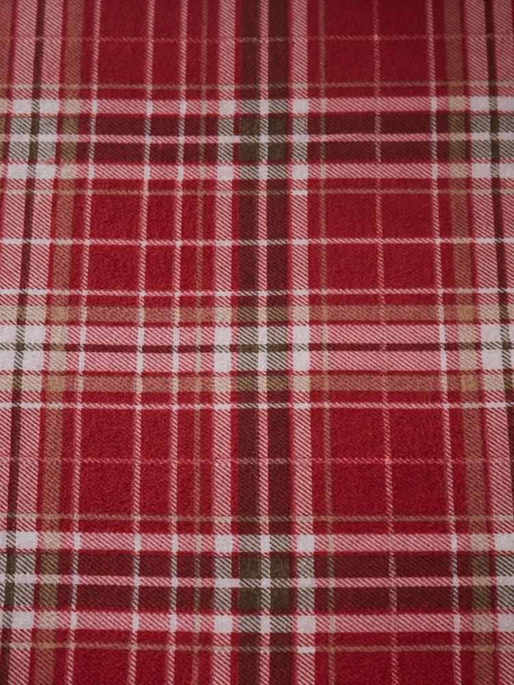 Dreams & Drapes Natural Derwent Check 100% Cotton Duvet Cover and Pillowcase Set - Image 4 of 4