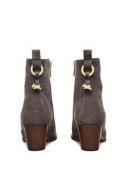 بني فاتح - بوت للجينز New Row من Radley London - صورة 2 من 3