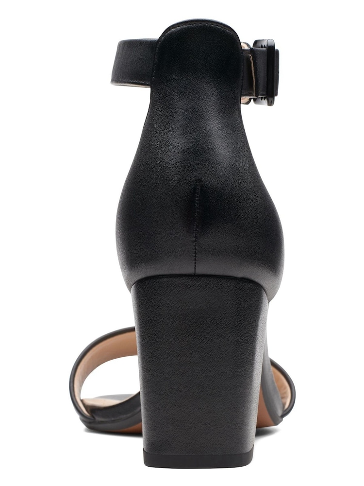 Sandales Clarks En Cuir Deva Mae - Image 6 of 7