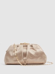 Bolso clutch de satén Adaline de Reiss - Imagen 5 de 8