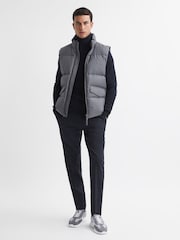Reiss Grey Jets Quilted Sleeveless Gilet - Image 3 of 5