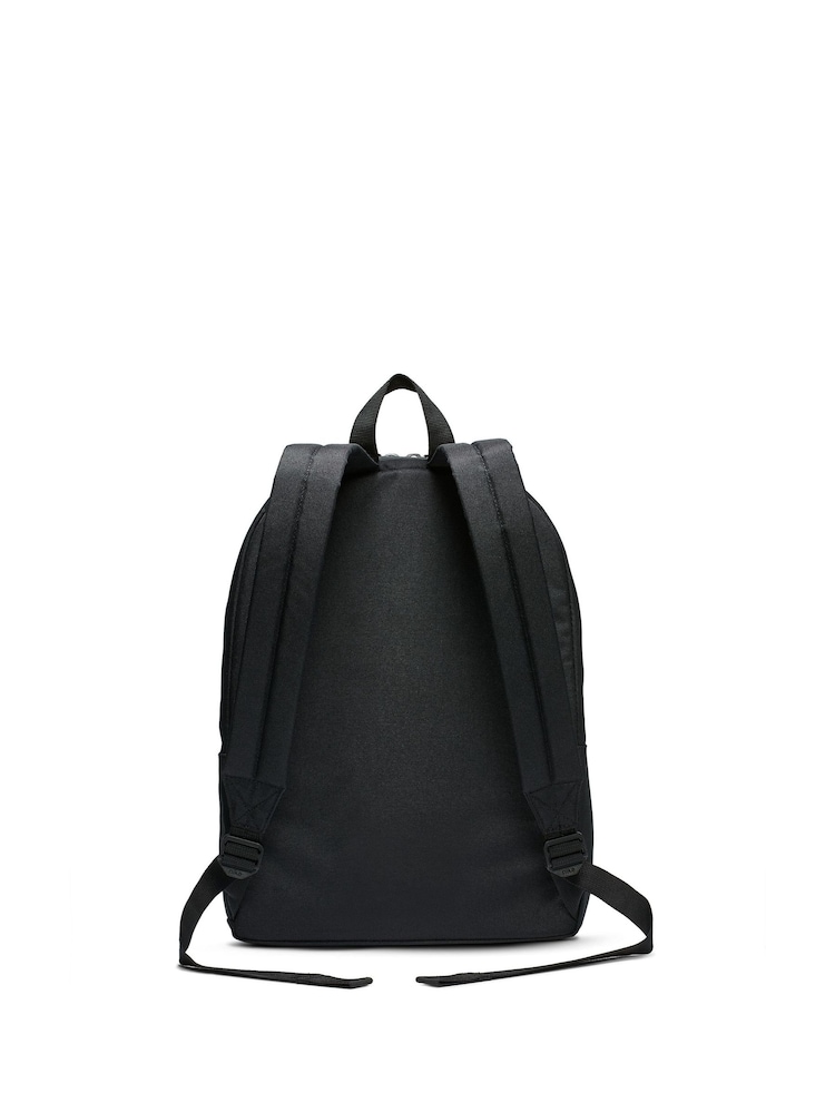 Czarny - Plecak dziecięcy Nike Classic (16 l) - Image 4 of 7