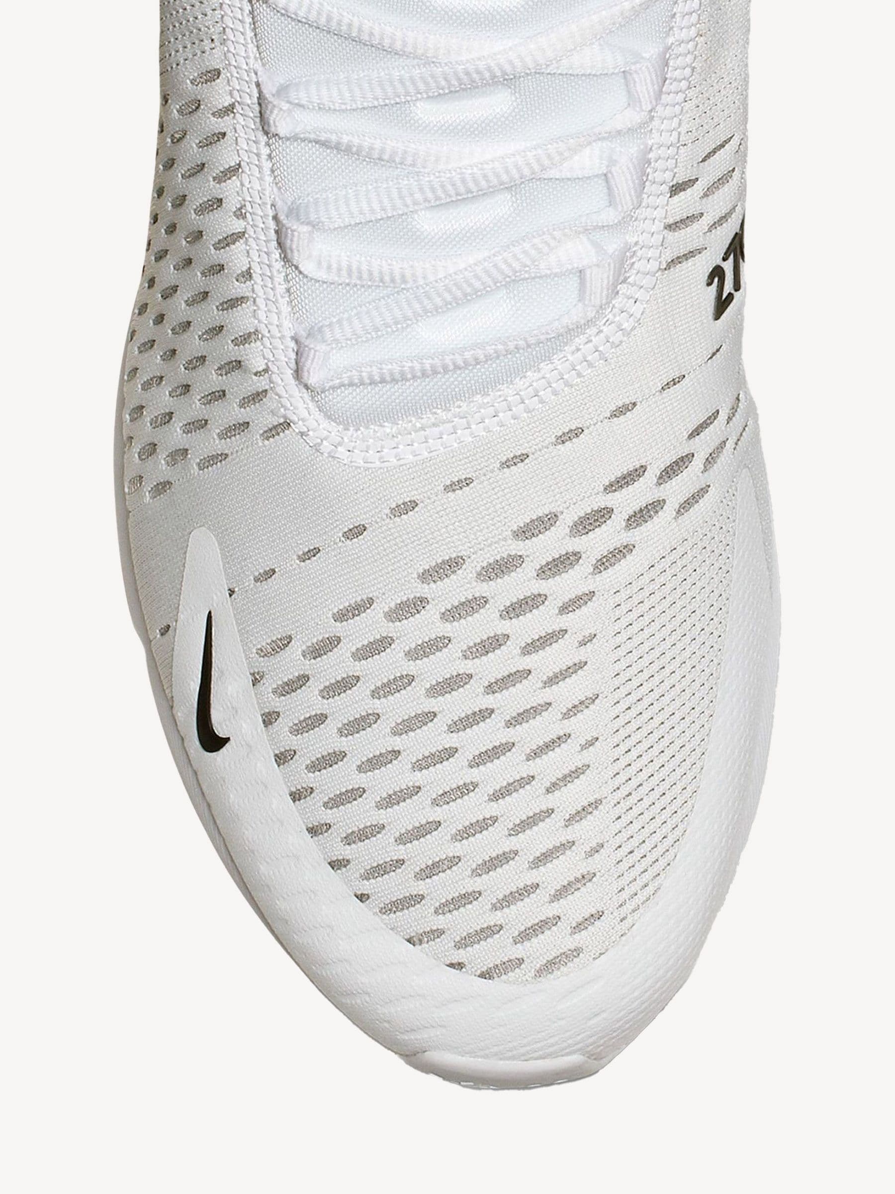 Acquista Bianco Nike Air Max 270 Scarpe da ginnastica da Next Italy