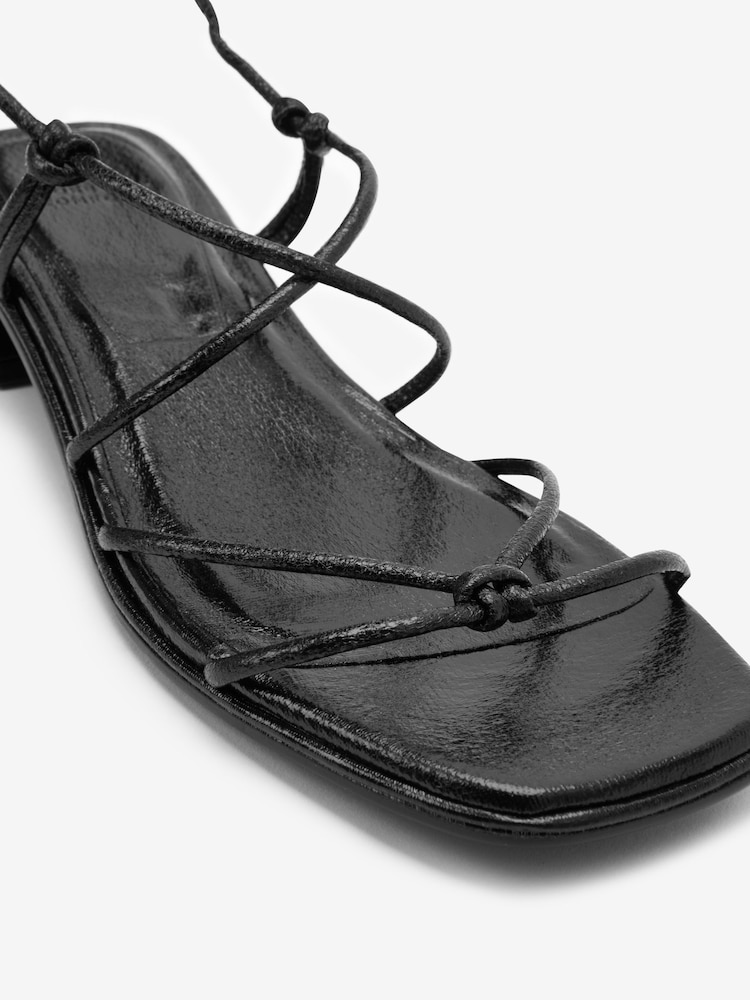 Schwarz - Forever Comfort Sandalen mit Knöchelriemen und Knotendetail - Bild 7 von 7