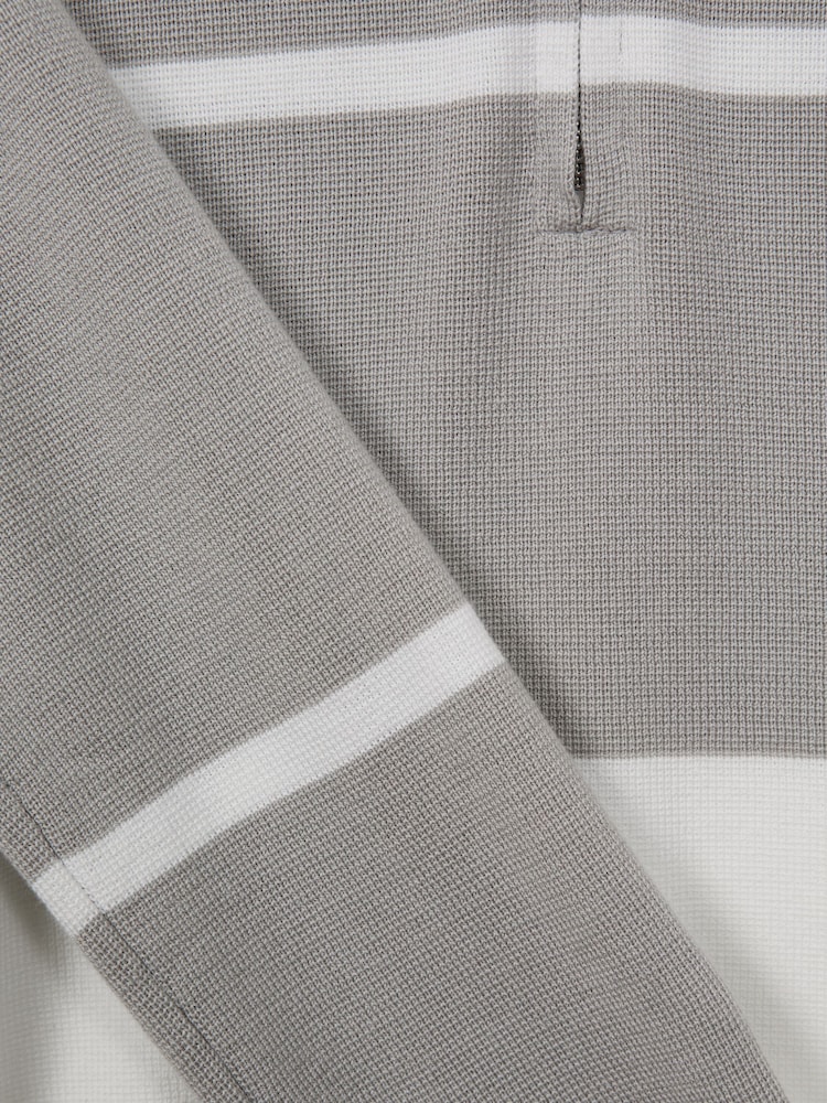 Reiss Soft Grey/White Tokyo 9-14 yrs Slim Fit Half-Zip Long Sleeve Polo Shirt - Image 5 of 5